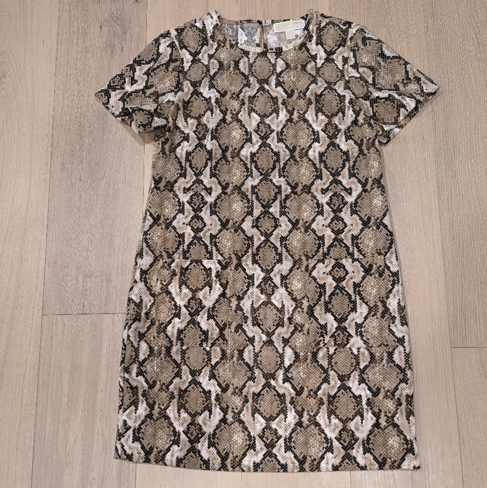 Woman's Snake Print Shift Dress
